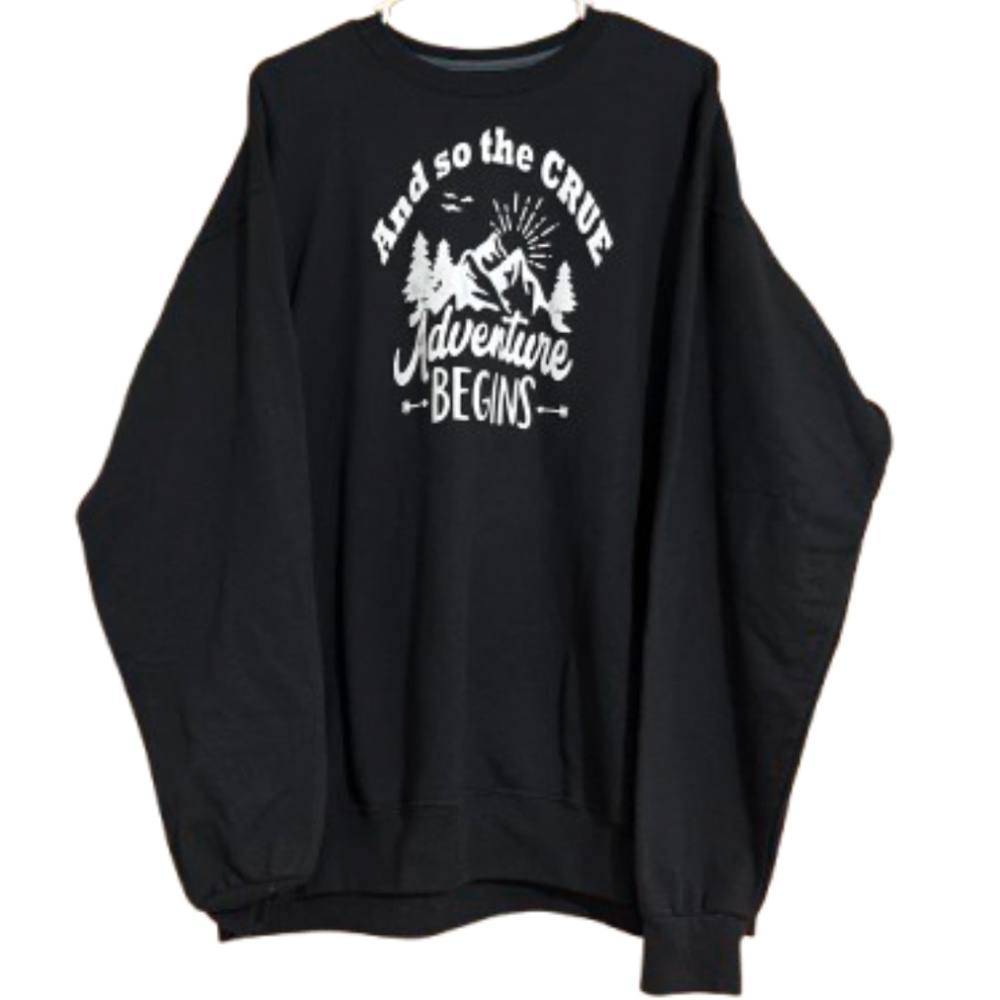 Womens Black & White “And so the CRUE Adventure Begins” Graphic Sweatshirt Sz-XL